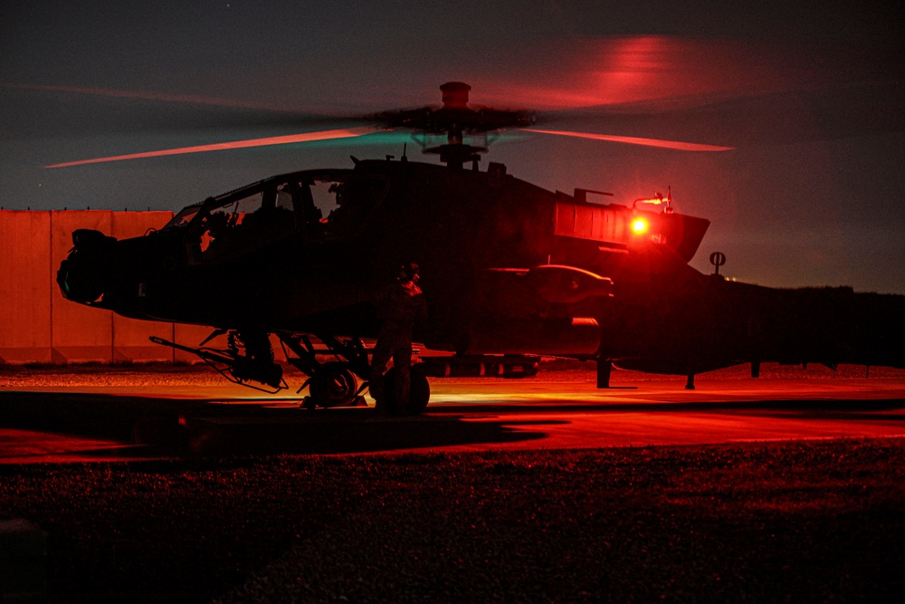 82nd CAB Apache Night QRF