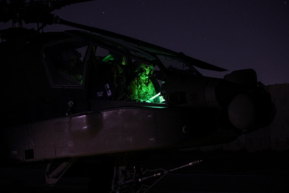 82nd CAB Apache Night QRF