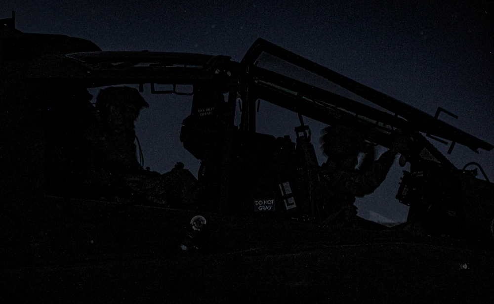 82nd CAB Apache Night QRF