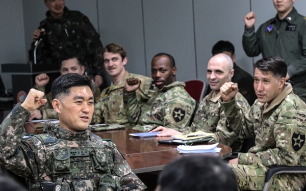 Freedom Shield 24, combined air assault training