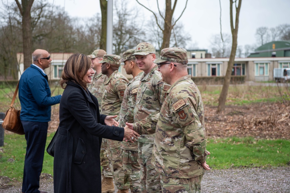 52nd Fighter Wing welcomes US Ambassador and SAF/IE leadership