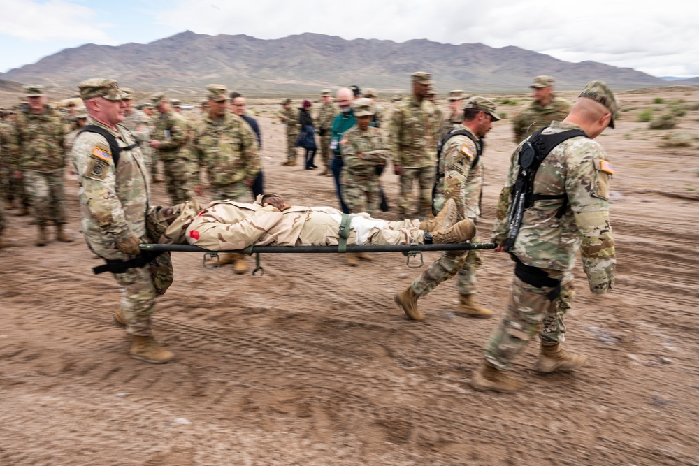 Distinguished visitors see latest frontline medical tech during Army’s Capstone 4 exercise