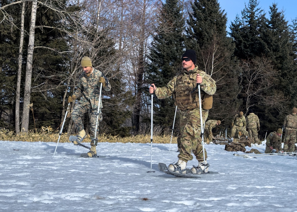 Artillery relocation Training Program 23.4 - Joint Cold Weather Equipment Familiarization