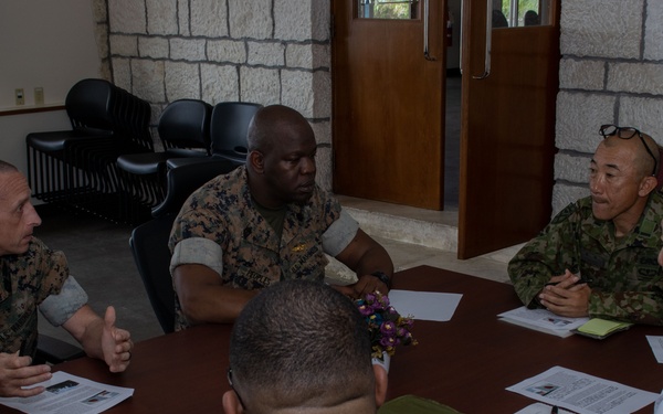 31st MEU, 2nd ARDR senior enlisted leaders engagement