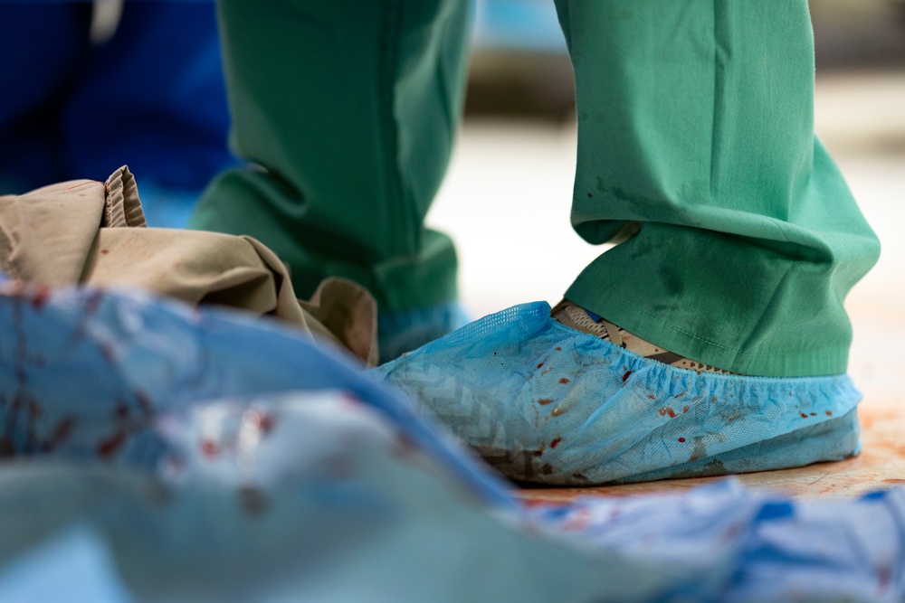 USAF surgical team partners with St. Vincent hospital