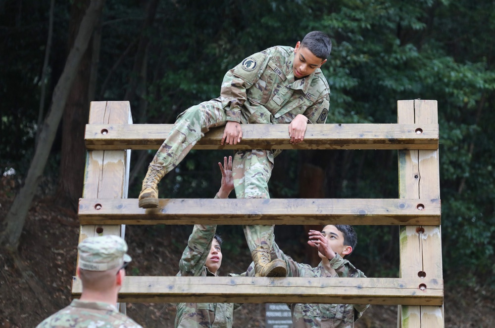 DVIDS - Images - Camp Zama unit offers taste of Army life to cadets ...