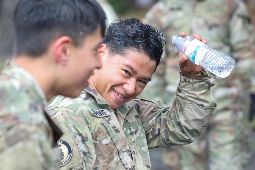 Camp Zama unit offers taste of Army life to cadets, culinary students