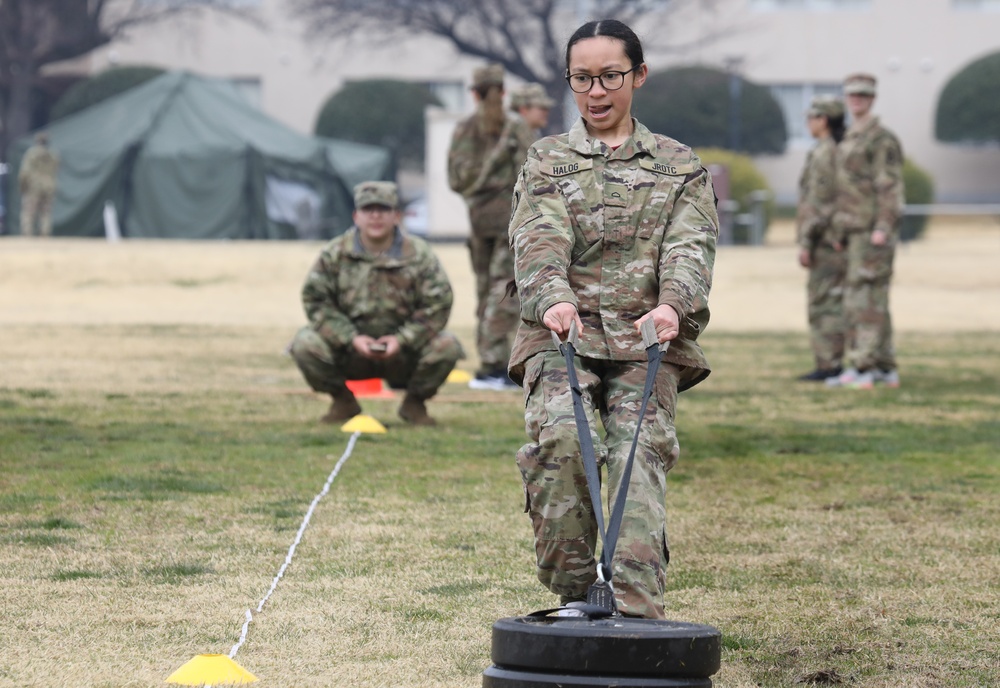 Camp Zama unit offers taste of Army life to cadets, culinary students