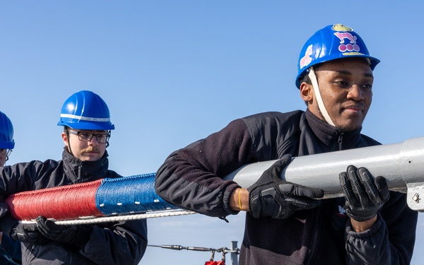 USS Higgins leaves Jeju