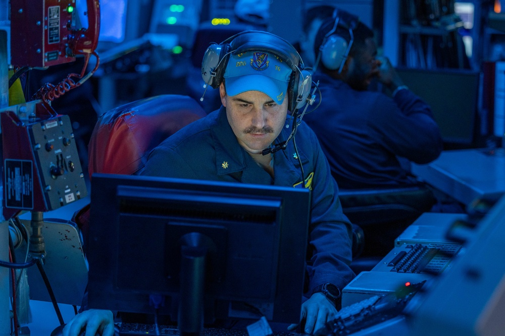 USS Higgins (DDG 76) Daily Operations