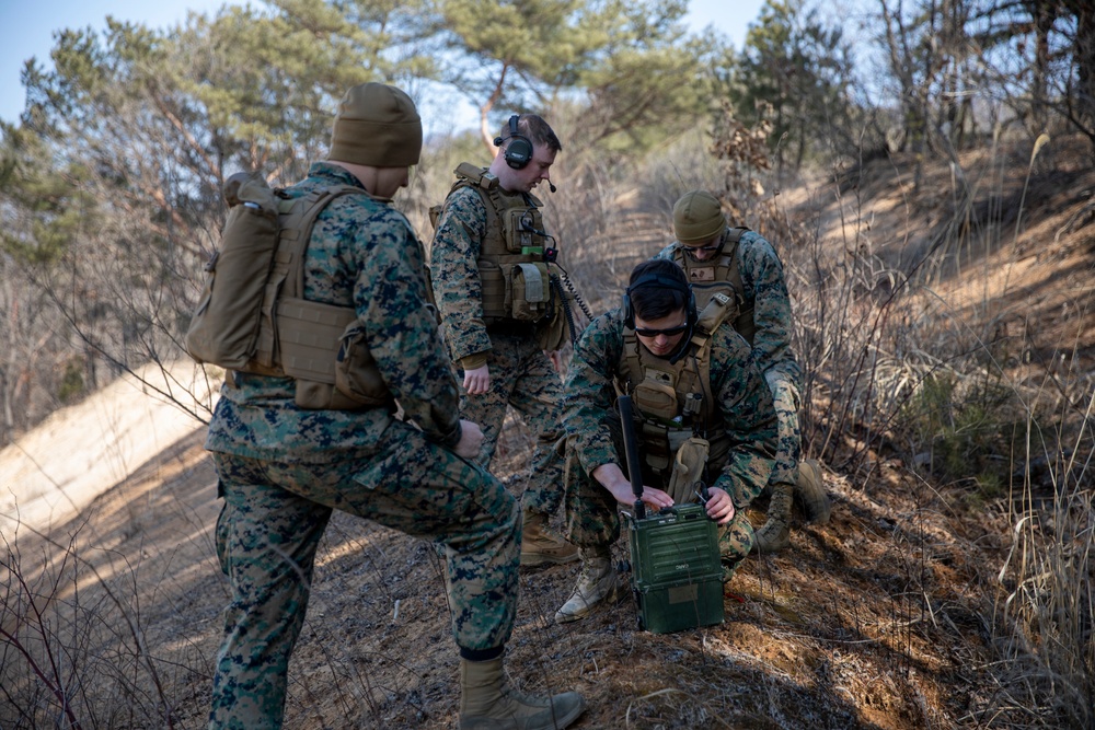 MACS-4 Marines control at Rodriguez Range