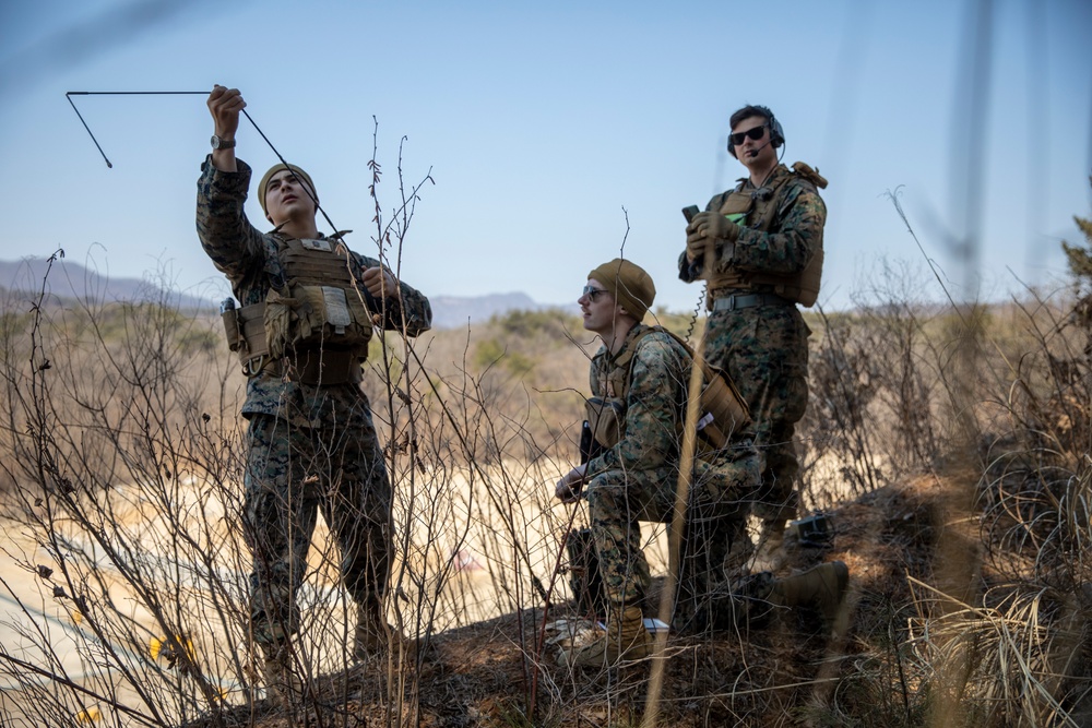 MACS-4 Marines control at Rodriguez Range