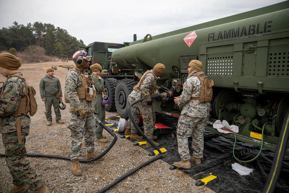 1st MAW Marines conduct fortified FARP