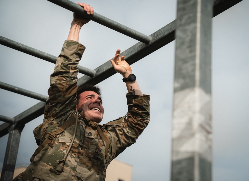 Sky Soldiers Participate In SETAF-AF Best Squad Competition