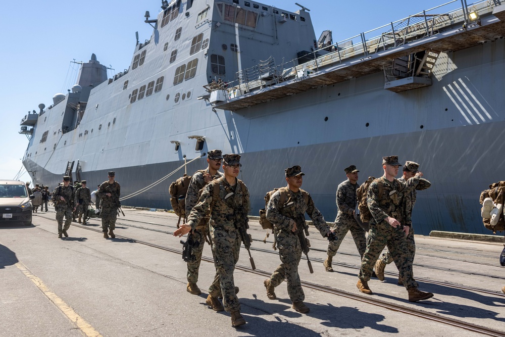 26th MEU(SOC) Marines and Sailors embarked on the USS Mesa Verde (LPD 19) arrive in Morehead City after eight-month Deployment as the Tri-GCC Immediate Crisis Response Force