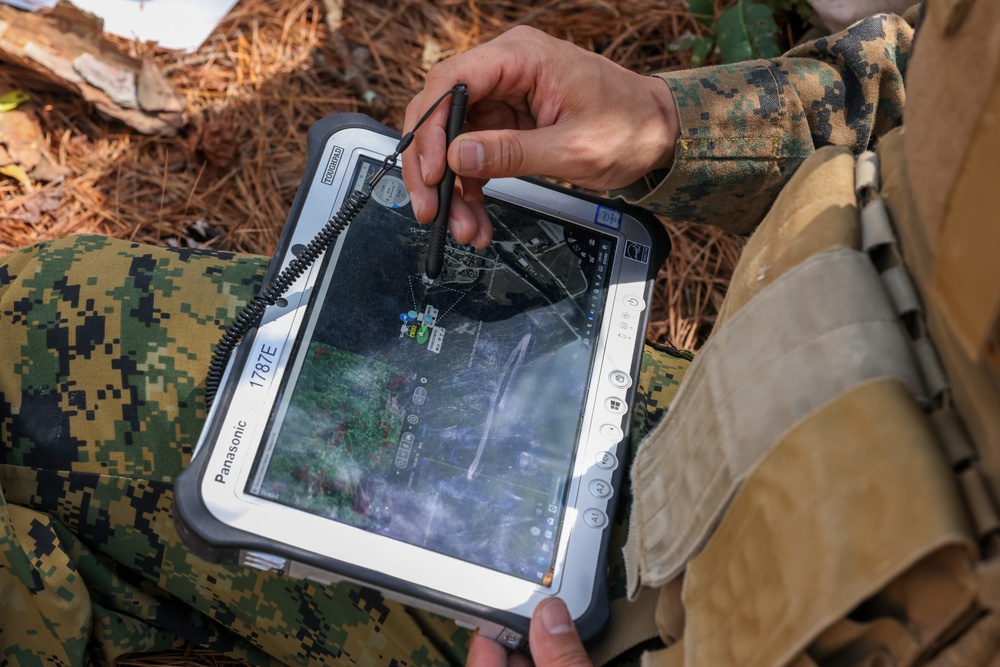 Small Unmanned Aerial Systems School flies R80D Skyraider during tactical flight exercise