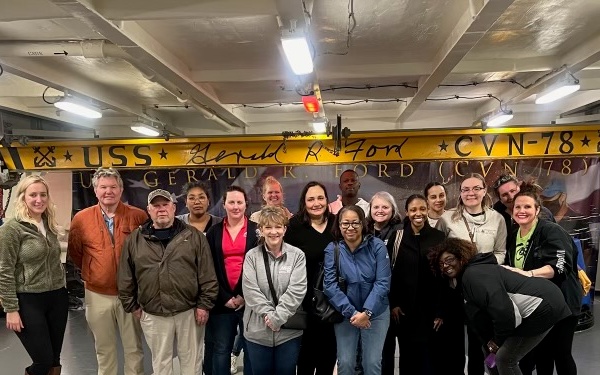 Pax MWR Takes Shipboard Familiarization Tour in Norfolk