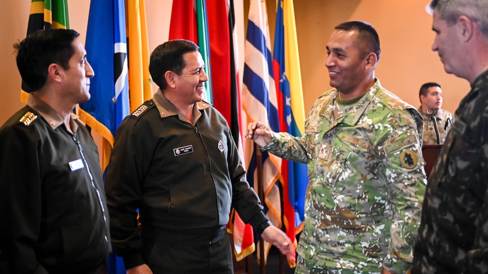 Inter-American Defense College Welcomes US Army South Brigadier General for Institutional Visit