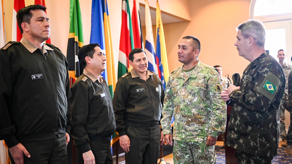 Inter-American Defense College Welcomes US Army South Brigadier General for Institutional Visit