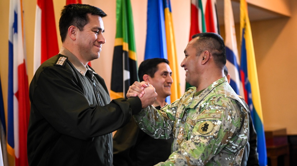 Inter-American Defense College Welcomes US Army South Brigadier General for Institutional Visit