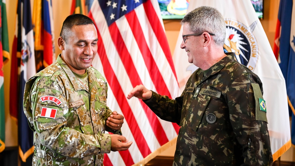 Inter-American Defense College Welcomes US Army South Brigadier General for Institutional Visit