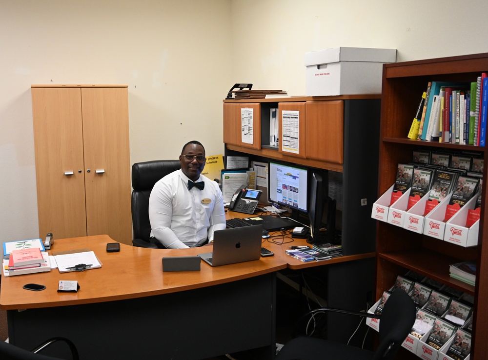 PoM financial readiness expert talks affording Monterey; AER campaign