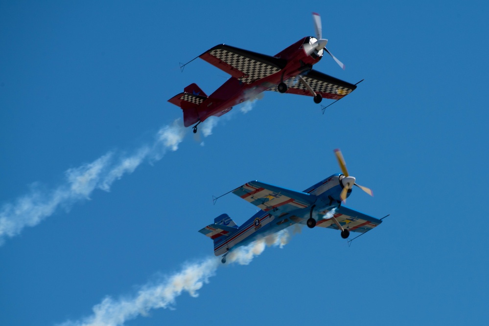 Travis AFB hosts Wings Over Solano air show, open house