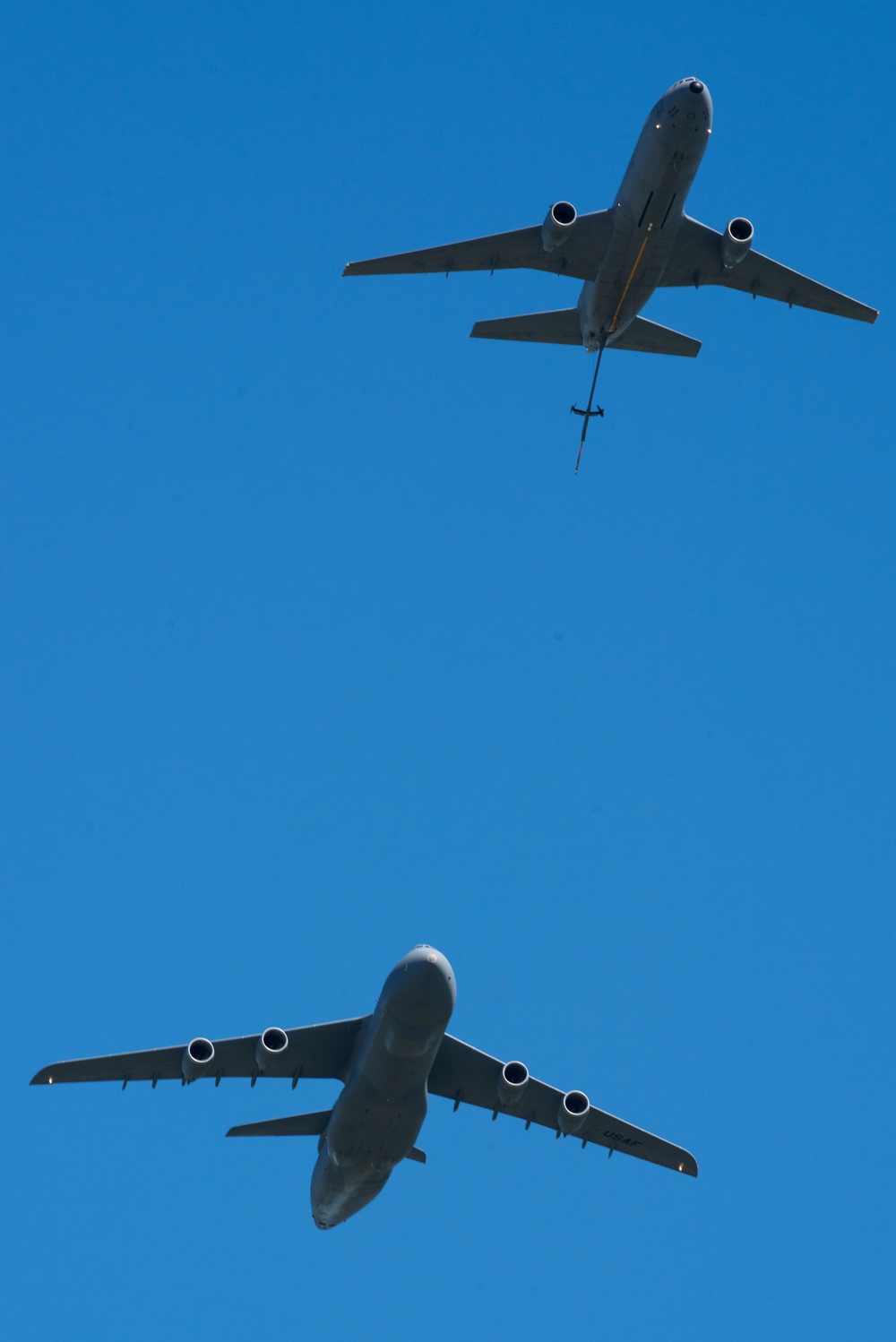 Travis AFB hosts Wings Over Solano air show, open house