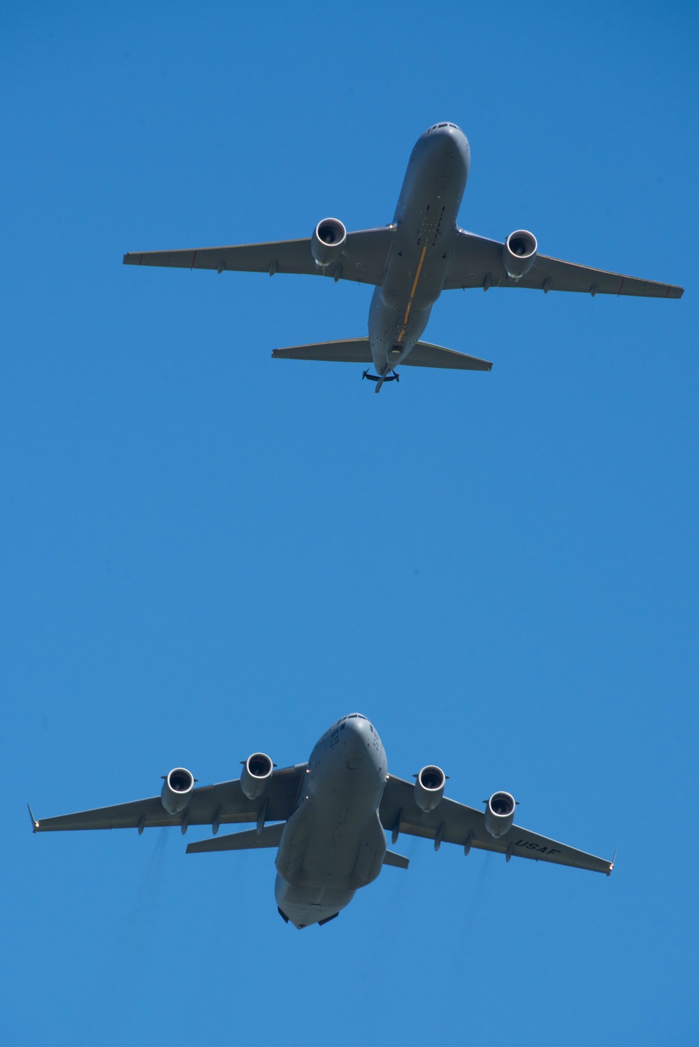 Travis AFB hosts Wings Over Solano air show, open house