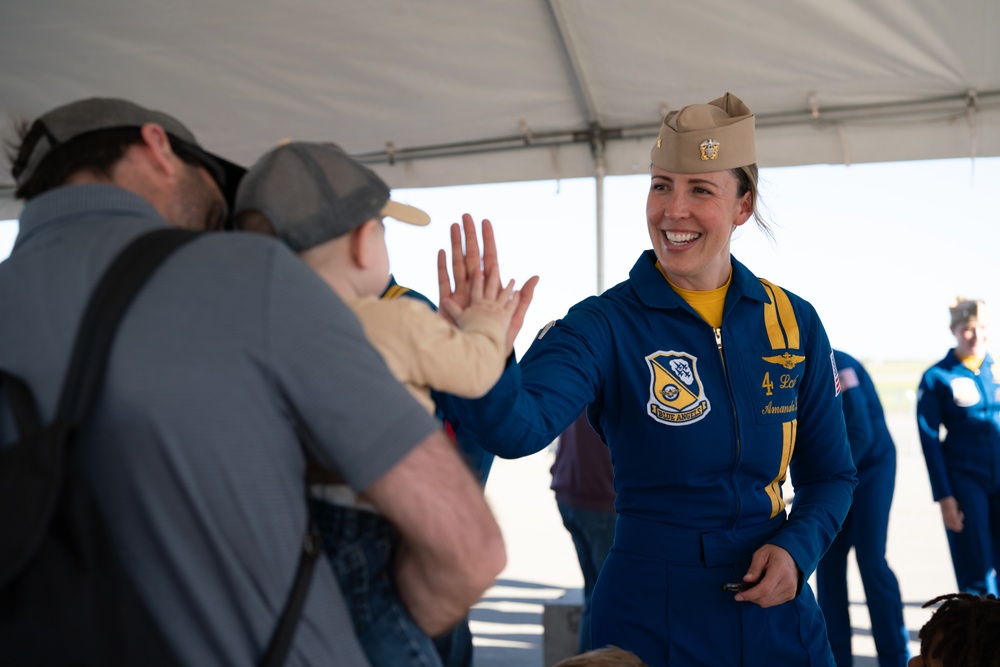 Travis AFB hosts Wings Over Solano air show, open house