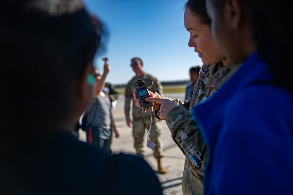 Moody hosts Lanier Middle School for inaugural Junior Ranger program