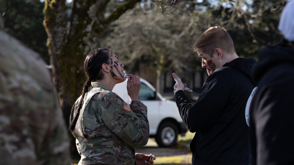 1-14 CAV Hosts Final Spur Ride for Spouses