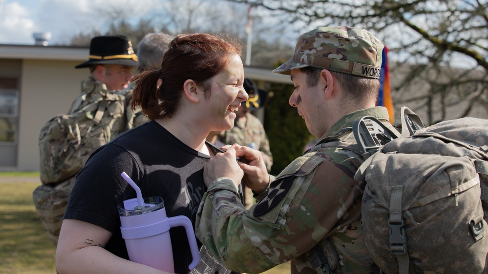 DVIDS - Images - 1-14 CAV Hosts Final Spur Ride for Spouses [Image 16 ...