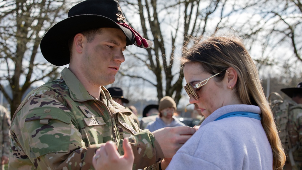 DVIDS - Images - 1-14 CAV Hosts Final Spur Ride for Spouses [Image 7 of 7]