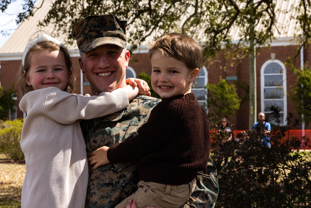 U.S. Marines from 1st Battalion, 6th Marines, 26th Marine Expeditionary Unit (Special Operations Capable) 26th Marine Expeditionary are Welcomed Home