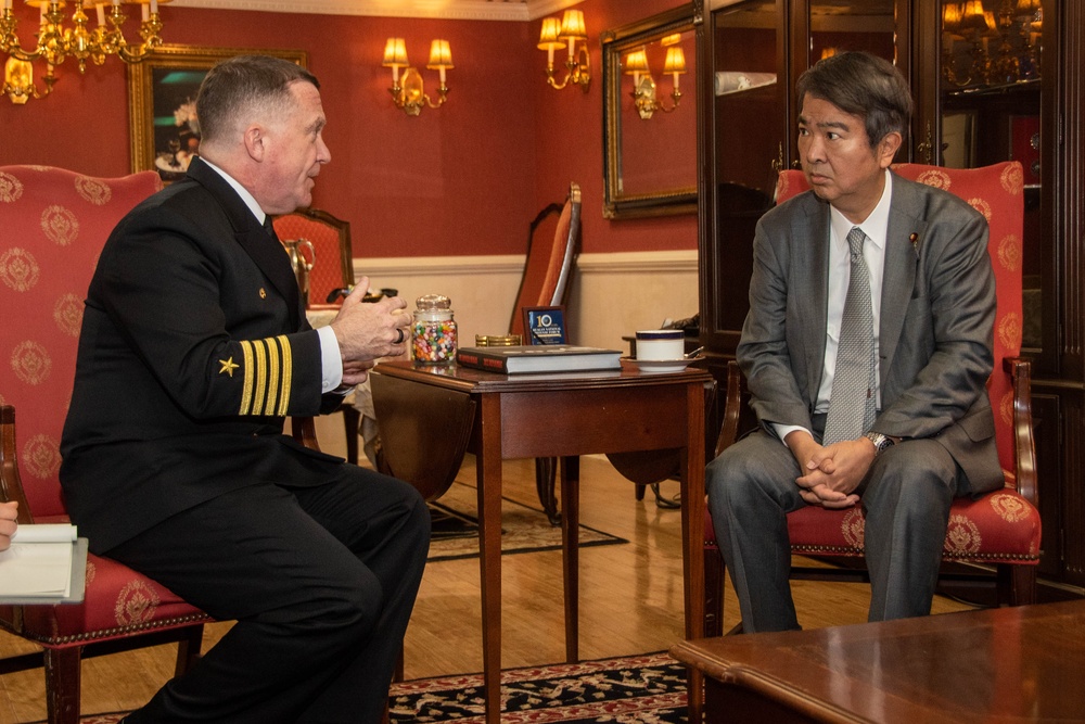 USS Ronald Reagan (CVN) hosts tour for the Hon. Ishihara Hirotaka