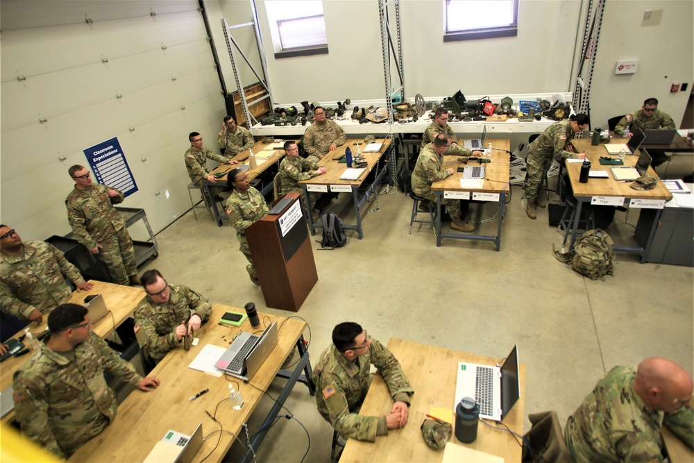 Soldiers gain unit armorer skills in unique course at Fort McCoy’s RTS-Maintenance