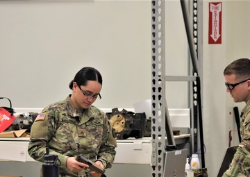 Soldiers gain unit armorer skills in unique course at Fort McCoy’s RTS-Maintenance