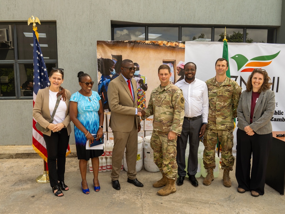 US delivers humanitarian aid to Zambia
