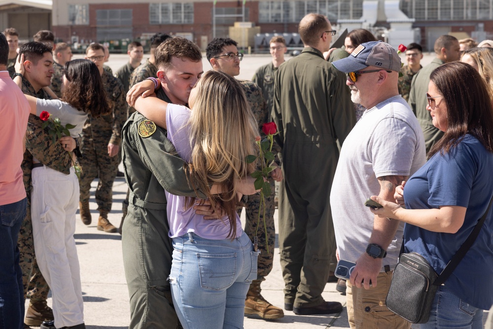 26th MEU(SOC) Marines return from eight-month deployment as the Tri-GCC Immediate Crisis Response Force