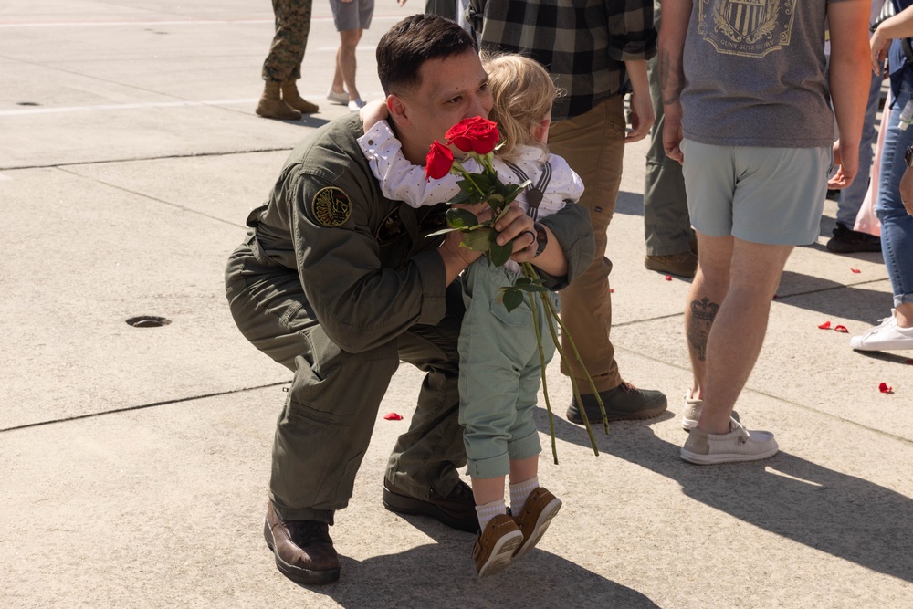 26th MEU(SOC) Marines return from eight-month deployment as the Tri-GCC Immediate Crisis Response Force