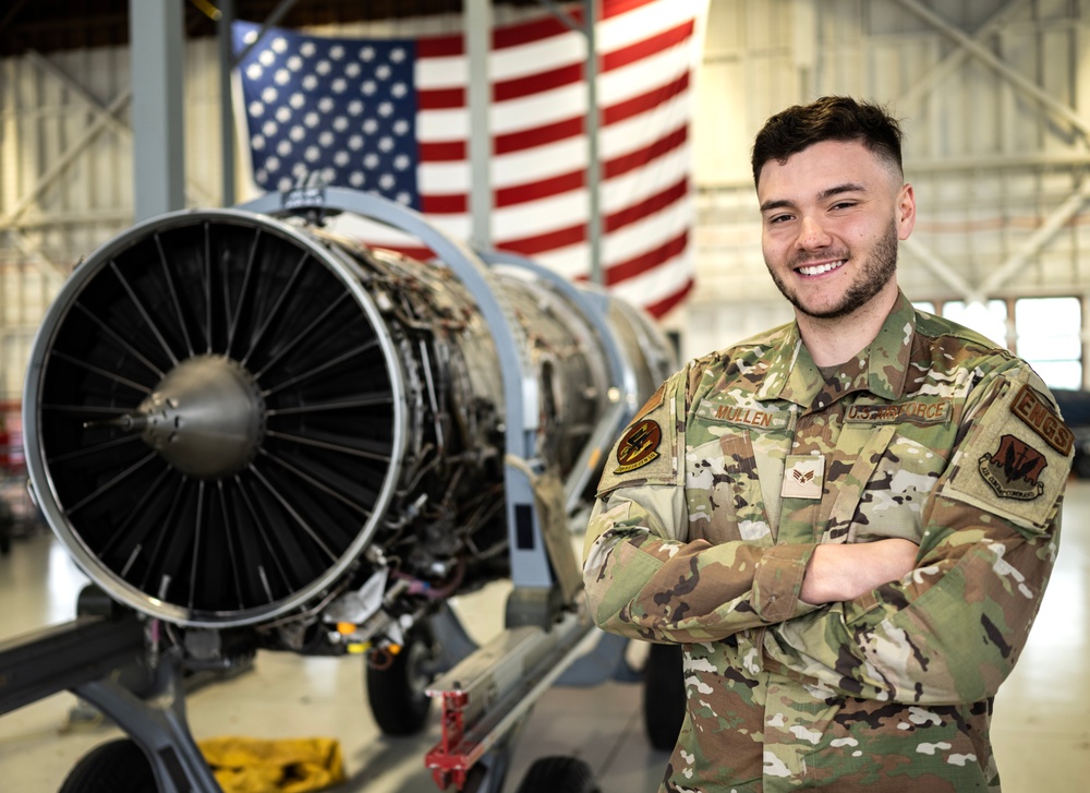 Gunfighter of the Week Senior Airman Shane Mullen