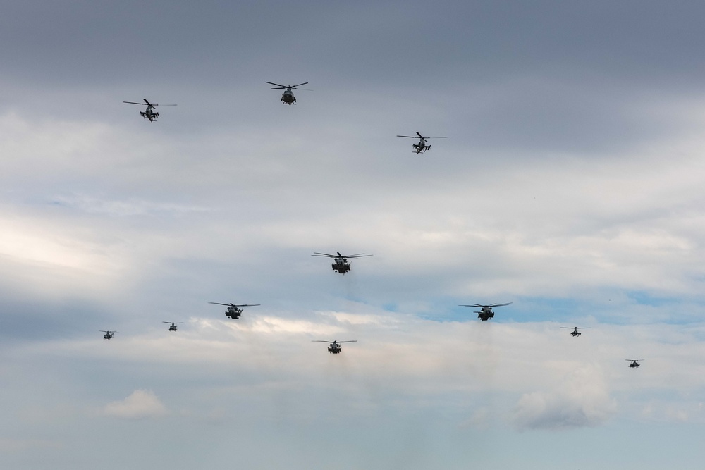 26th MEU(SOC) Marines and Sailors embarked on the USS Bataan (LHD 5) arrive on Camp Lejeune after eight-month Deployment as the Tri-GCC Immediate Crisis Response Force