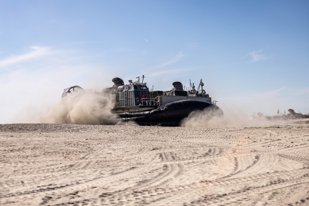 26th MEU(SOC) Marines and Sailors embarked on the USS Bataan (LHD 5) arrive on Camp Lejeune after eight-month Deployment as the Tri-GCC Immediate Crisis Response Force