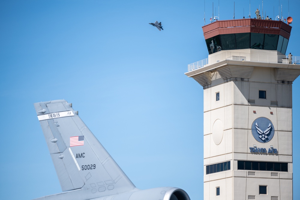 Travis AFB hosts Wings Over Solano air show open house