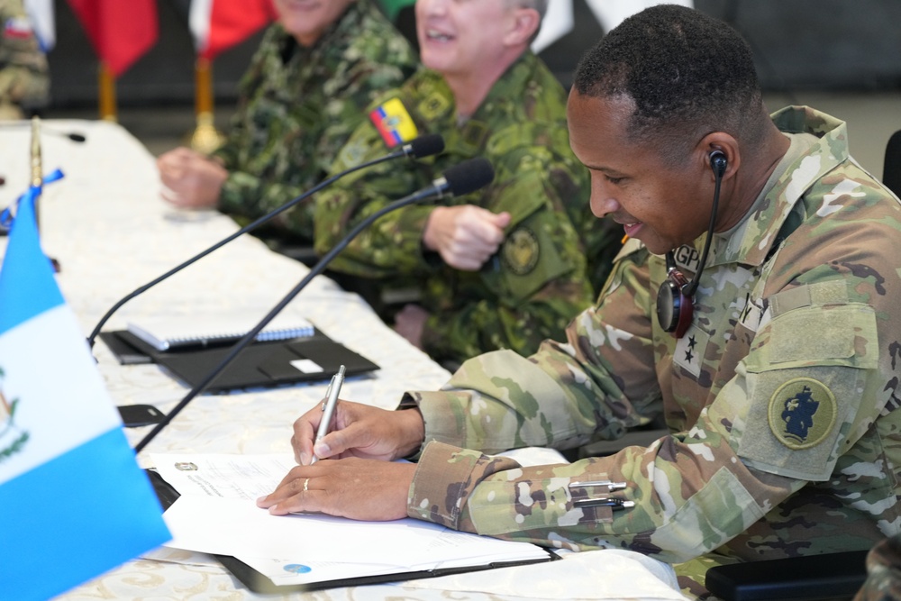 Western Hemisphere armies gather in Mexico City for the 36th Cycle Commanders Conference