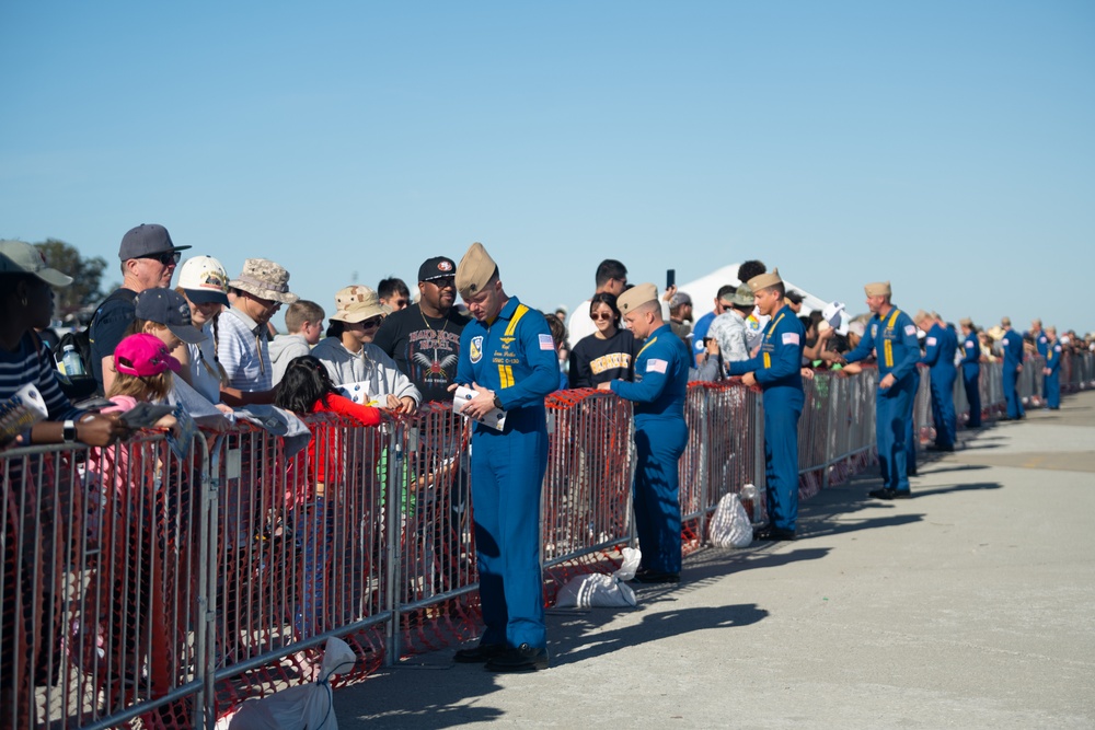 Travis AFB hosts Wings Over Solano air show, open house