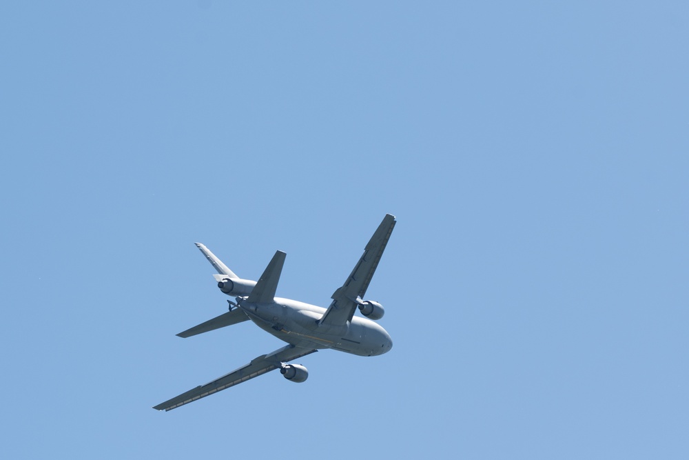 Travis AFB hosts Wings Over Solano air show, open house