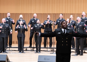Navy Band Sea Chanters performs in Ft. Worth