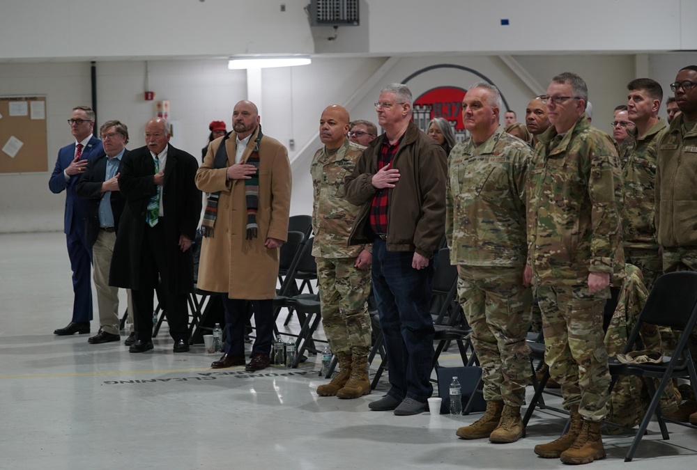 The 178th Wing Hosts Local Community Leaders